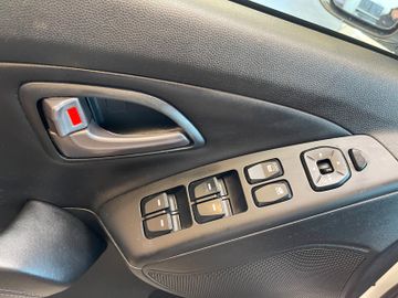 Hyundai ix35 Style AWD *1.HAND*AHK*BI-XEN*KAM*NAVI*