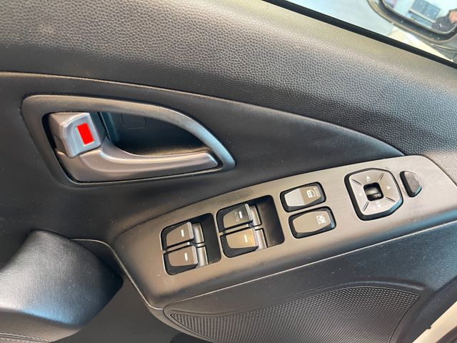 Hyundai ix35 Style AWD *1.HAND*AHK*BI-XEN*KAM*NAVI*