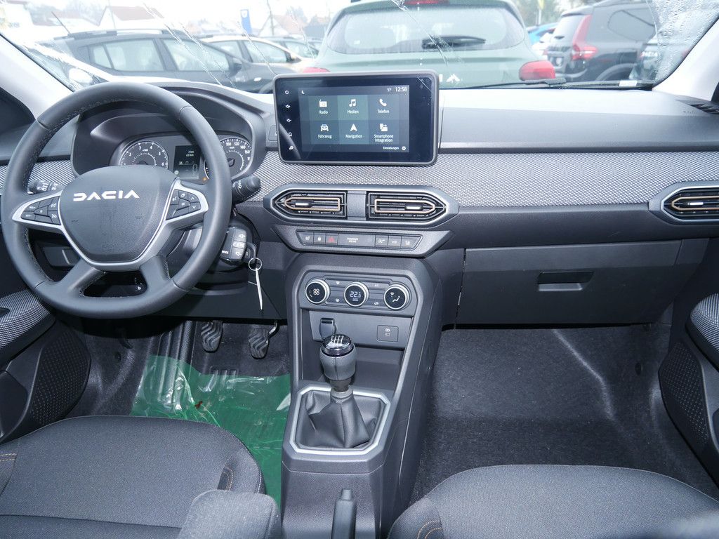 Fahrzeugabbildung Dacia Sandero Stepway Expression TCe 90