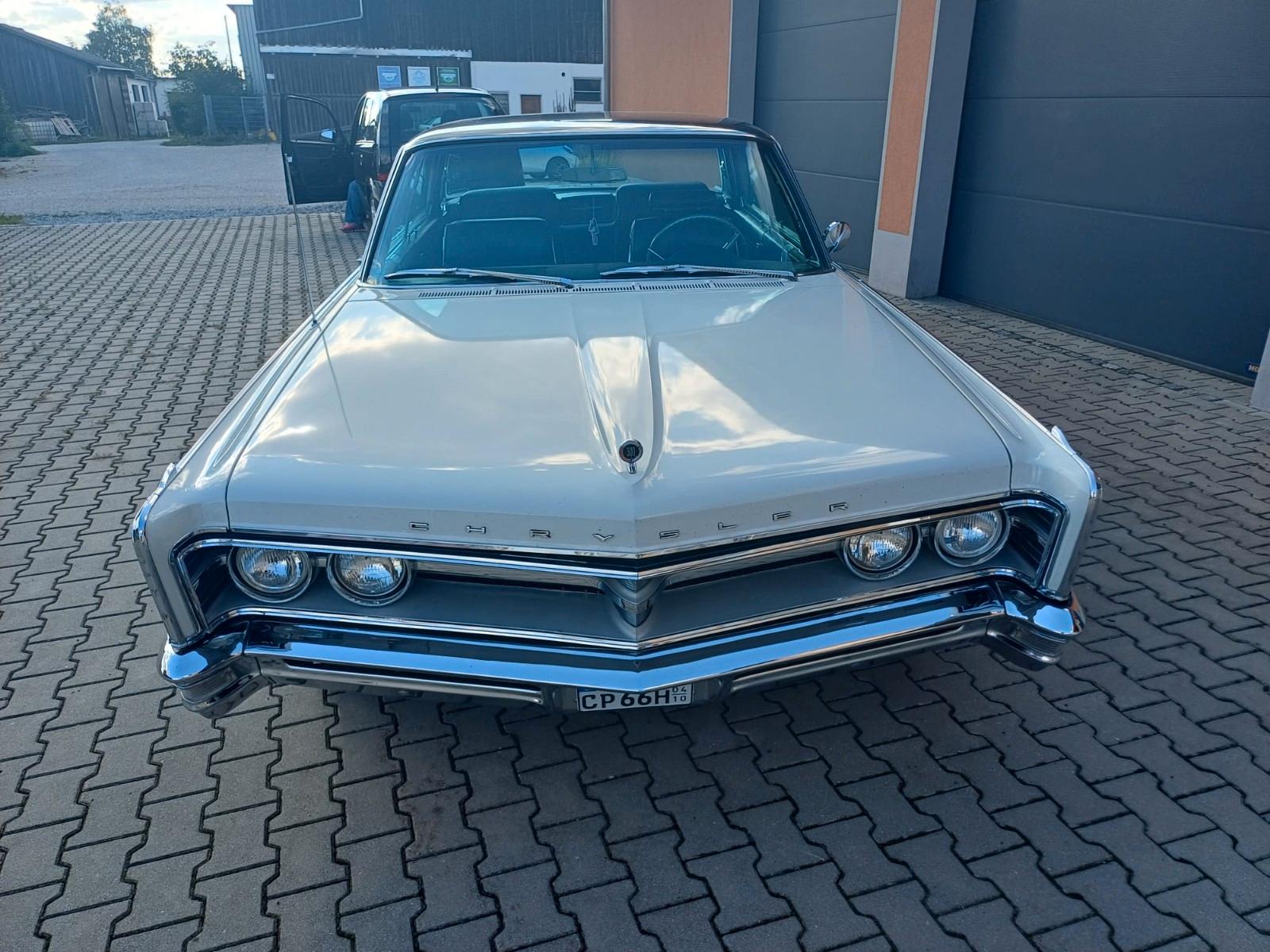 Chrysler 300 Hardtop 4-door