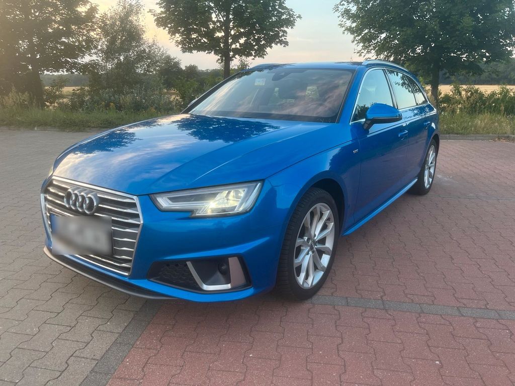 Image of Audi A4