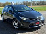 Toyota Auris Executive 1.6 *Kamera*Navi*Sitz-HZ*PDC* - Toyota Auris Executive mit Benzin-Antrieb