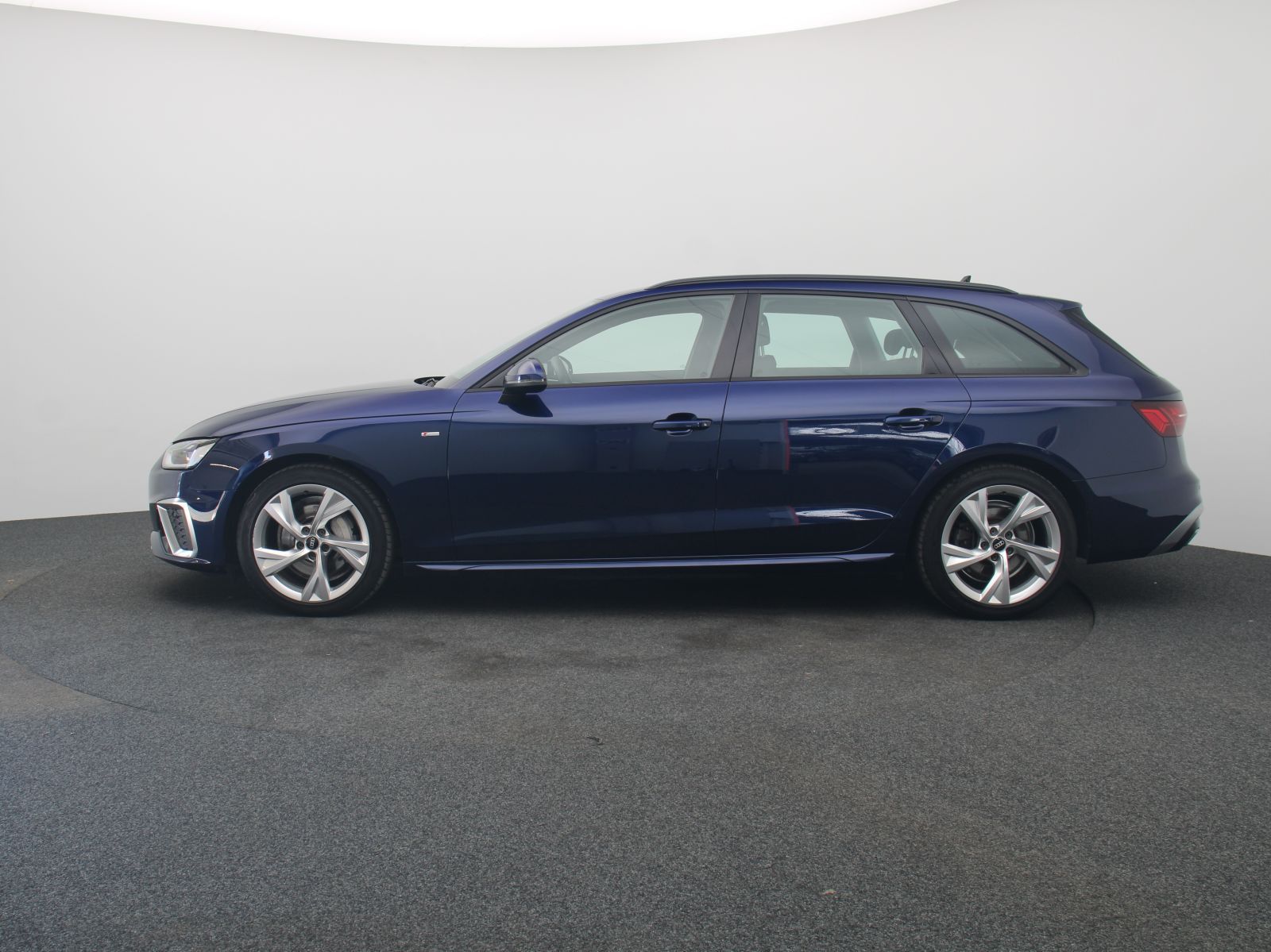 Audi A4 - Bild 4