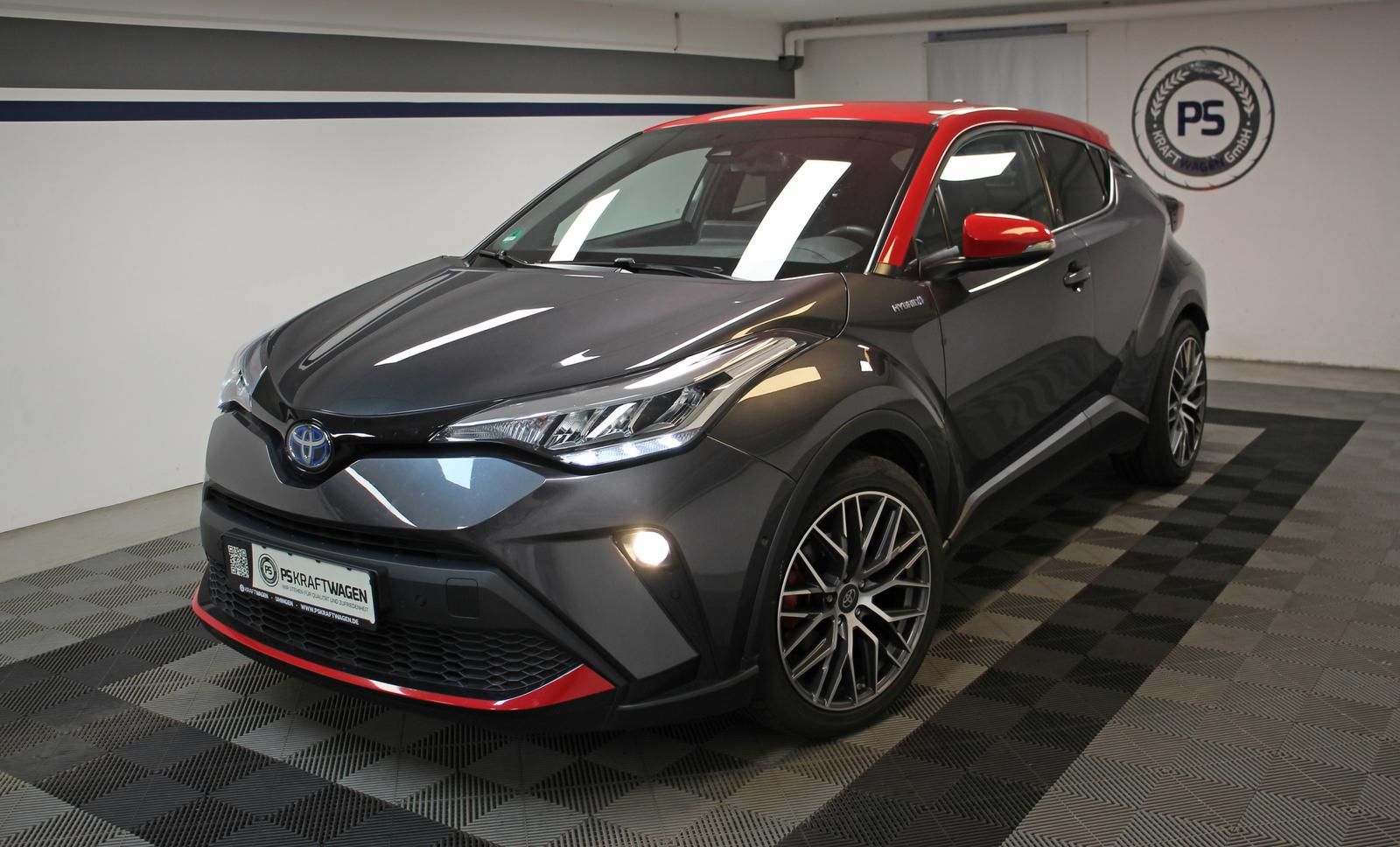 Toyota C-HR 2.0 Hybrid Team KAMERA AHK ACC DAB 2HAND foto 1