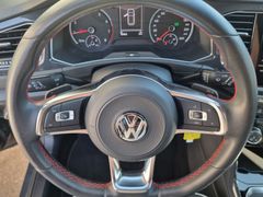 Fahrzeugabbildung Volkswagen T-Roc Sport 1.5 TSI ACT DSG Navi LED PDC RFK