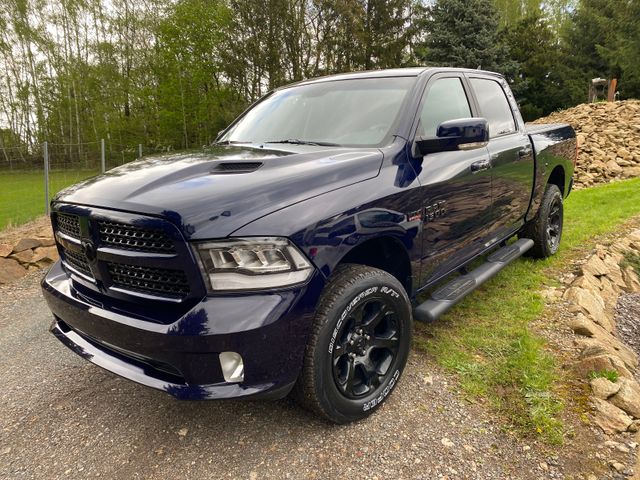 Dodge RAM 1500 4x4 Hemi LPG Laramie / Sport