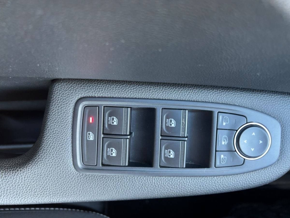 Renault Clio - Bild 15