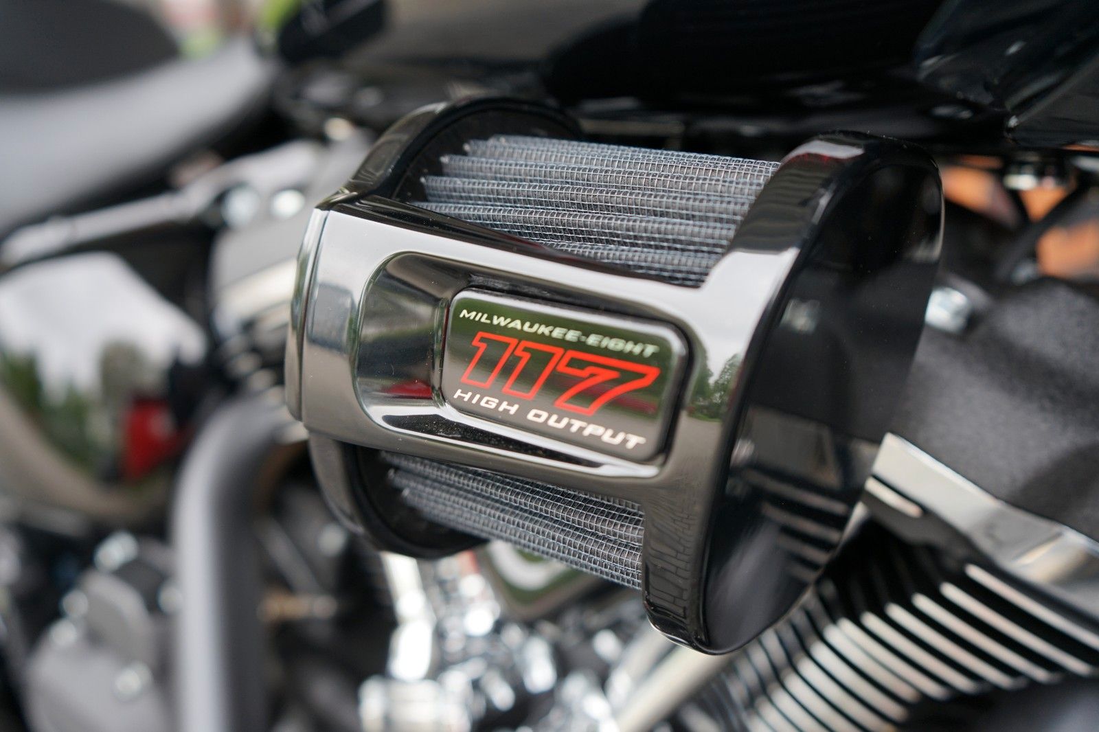 Fahrzeugabbildung Harley-Davidson Low Rider ST FXLRS 2025 117cui High Output Motor