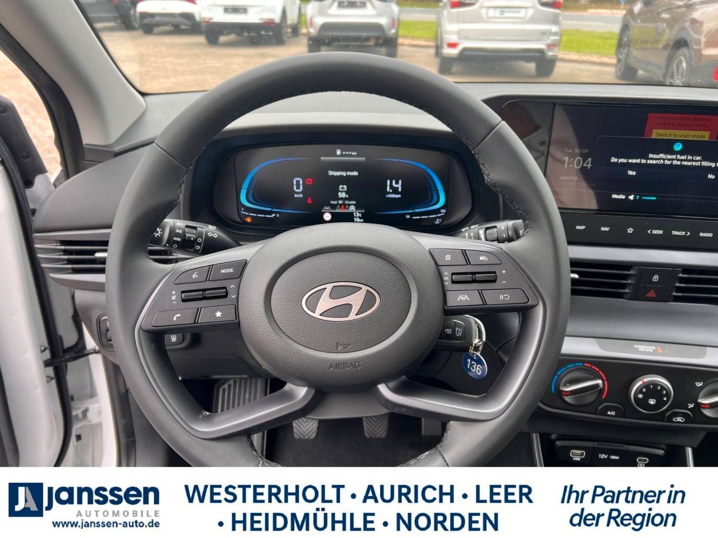 Fahrzeugabbildung Hyundai BAYON Select, PDC hin,Klima,Navi,Rückfahrkamera