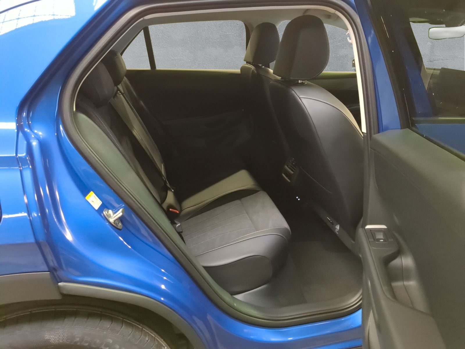Fahrzeugabbildung Volkswagen T-Roc Style 1.5 eTSI 110kw 7-Gang DSG AH, WR
