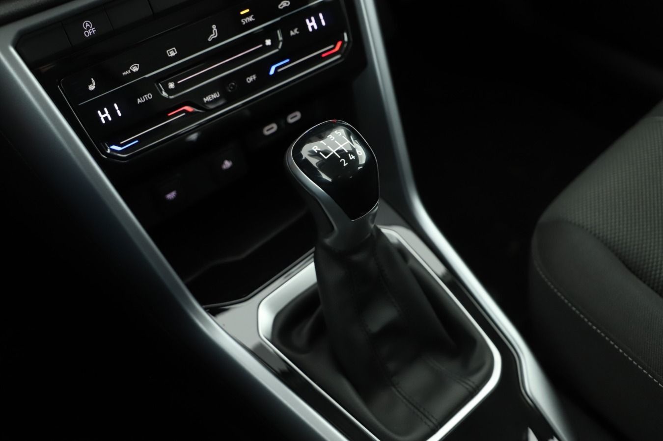 Volkswagen T-Roc - Bild 14