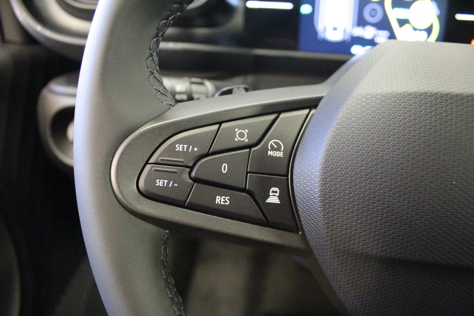 Fahrzeugabbildung Renault Twingo E-Tech 80 Urban Range *Vollausstattung*