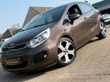 Kia Rio 1.4 Spirit Automatik Navi Kamera PDC ALU SHZ - Kia Rio mit Benzin-Antrieb: Kleinwagen, 1.4