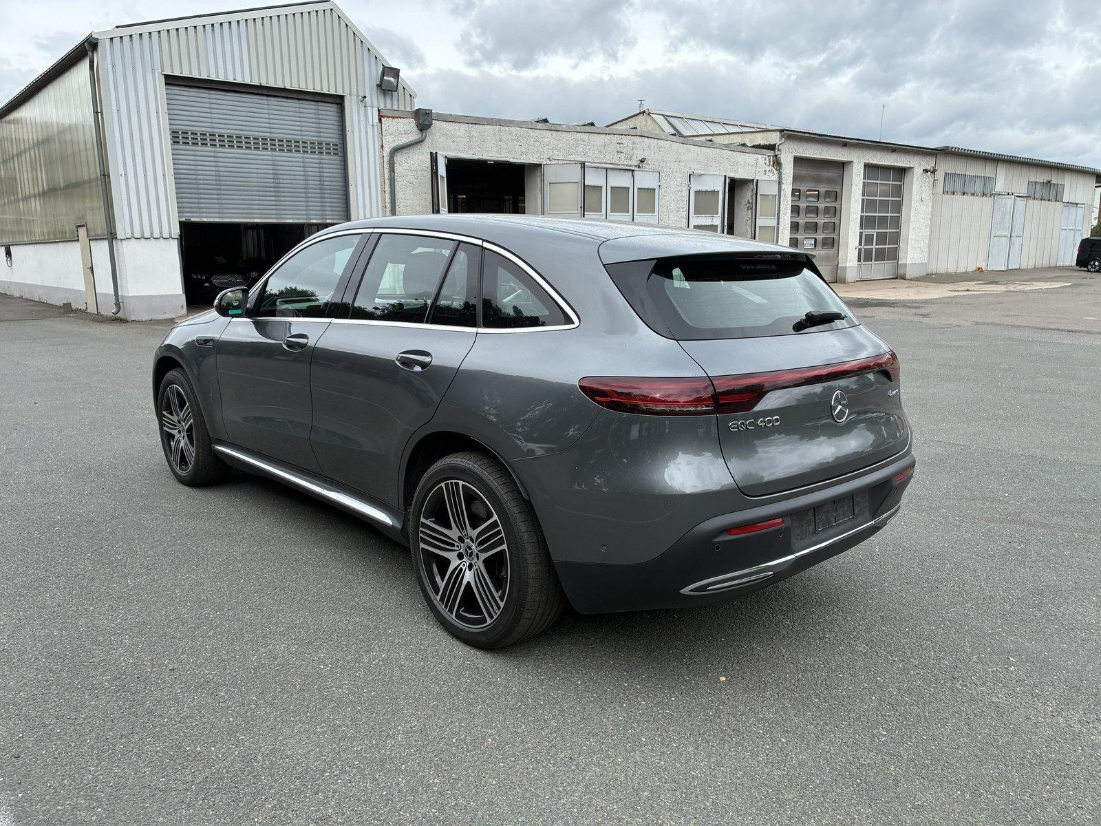 Mercedes-Benz EQC 400 4Matic MultiBeam+Kamera+8x AluFelgen !!!