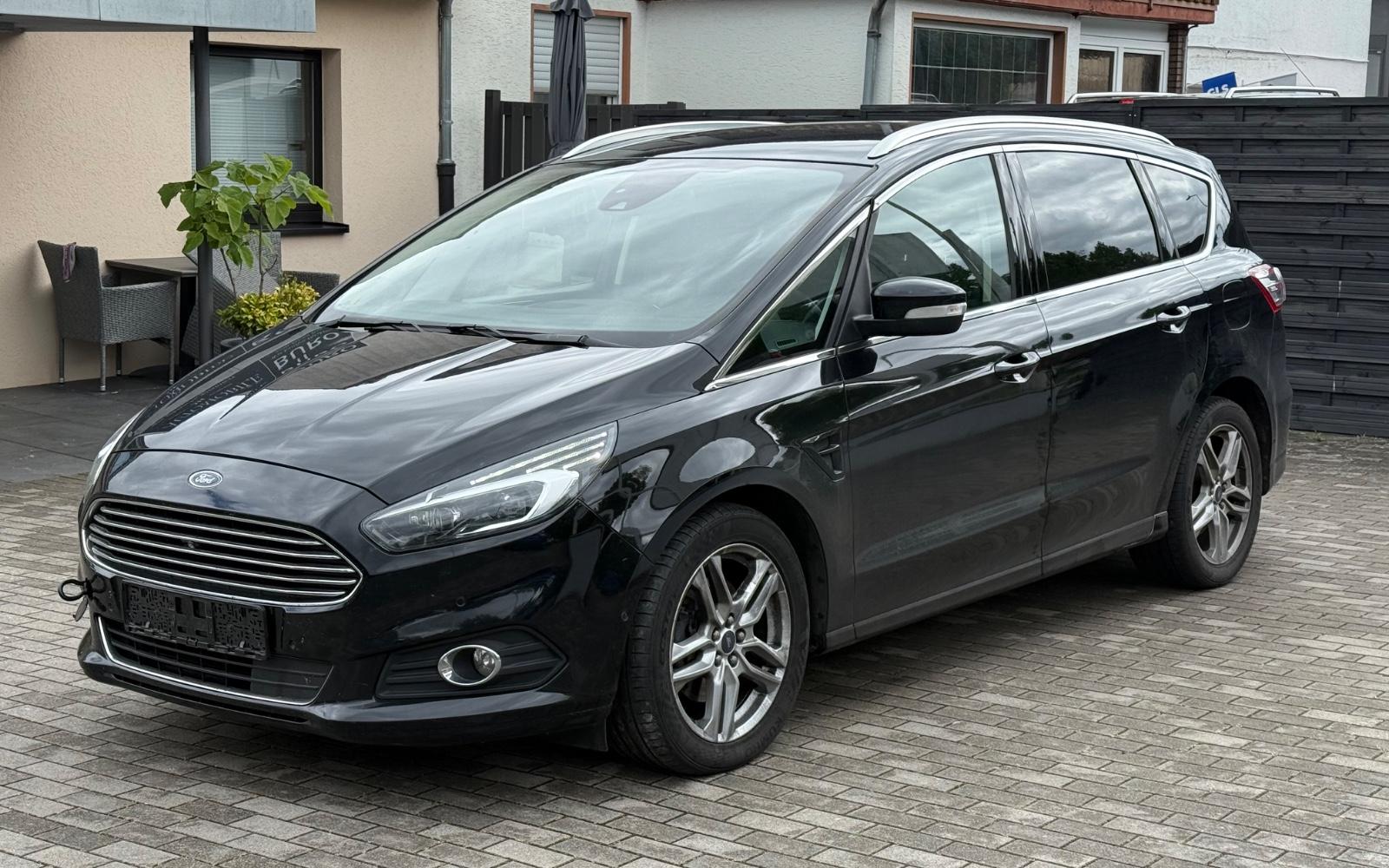 Ford S-Max *Massagesitze*Klimatisierte Sitze*