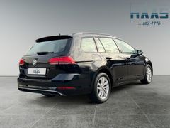 Fahrzeugabbildung Volkswagen Golf VII Variant Comfortline Navi Sitzh. AHK