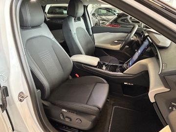 Ford Explorer Select RWD