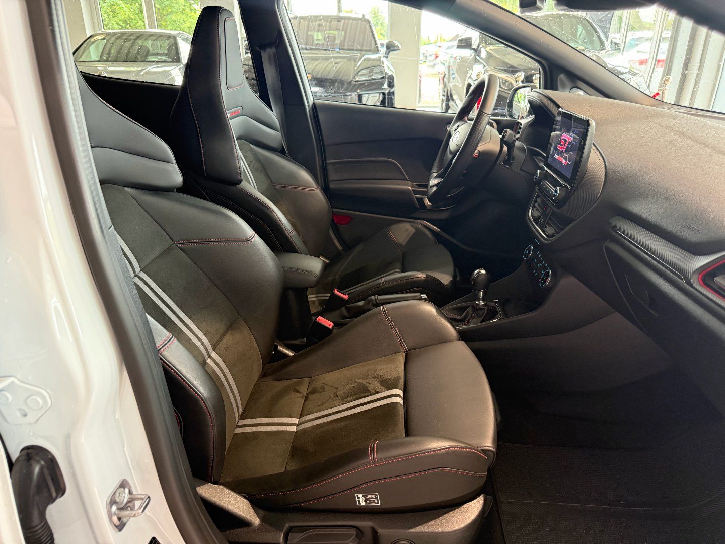 Ford Fiesta ST X Performance-Pake Navi Sitzheizung foto 10