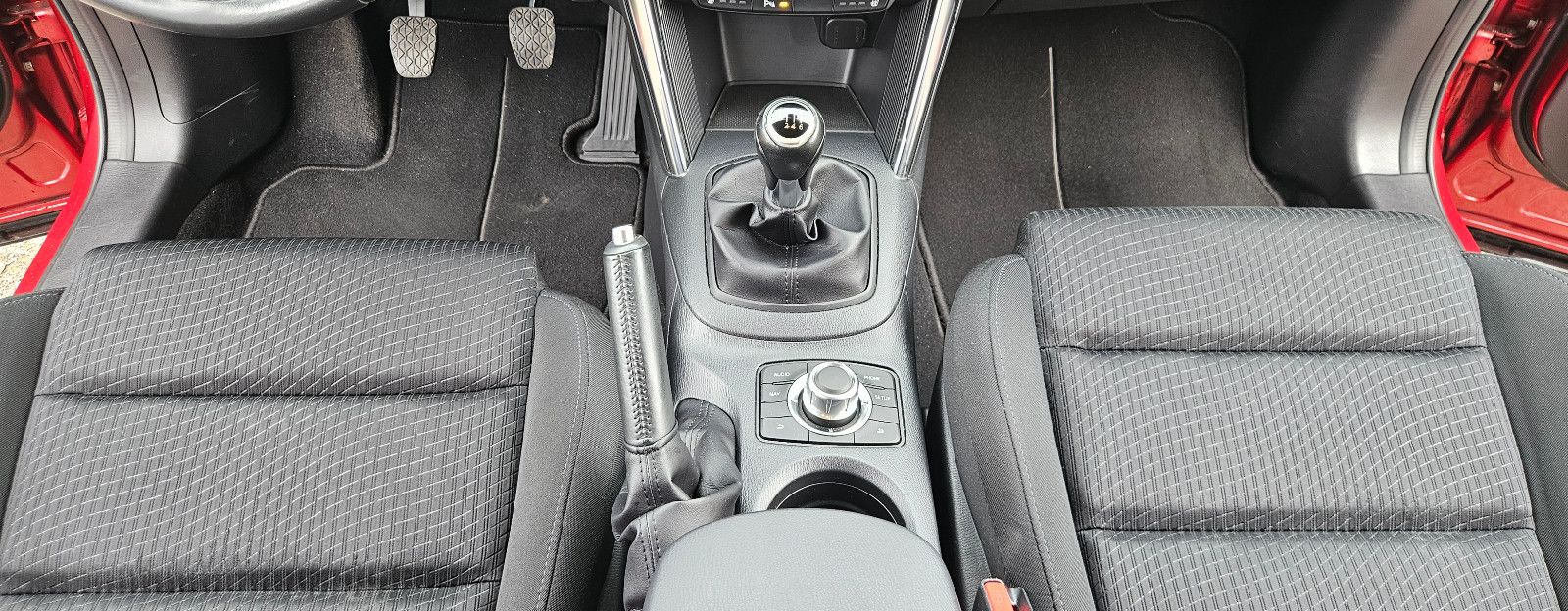 MAZDA CX-5 Sendo 2WD BOSE 1.HAND INKL. YOUTUBE VIDEO