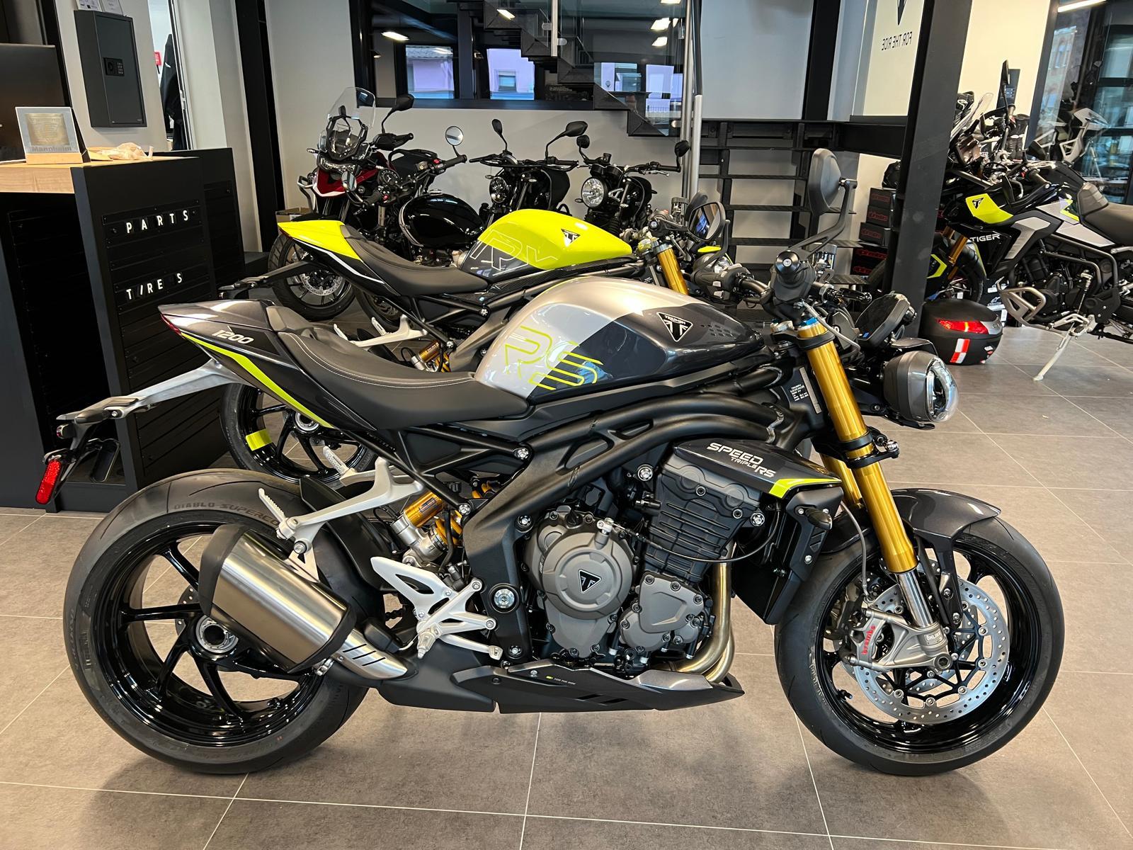 Triumph Speed Triple 1200 RS  NEU *2025* Grau Gelb