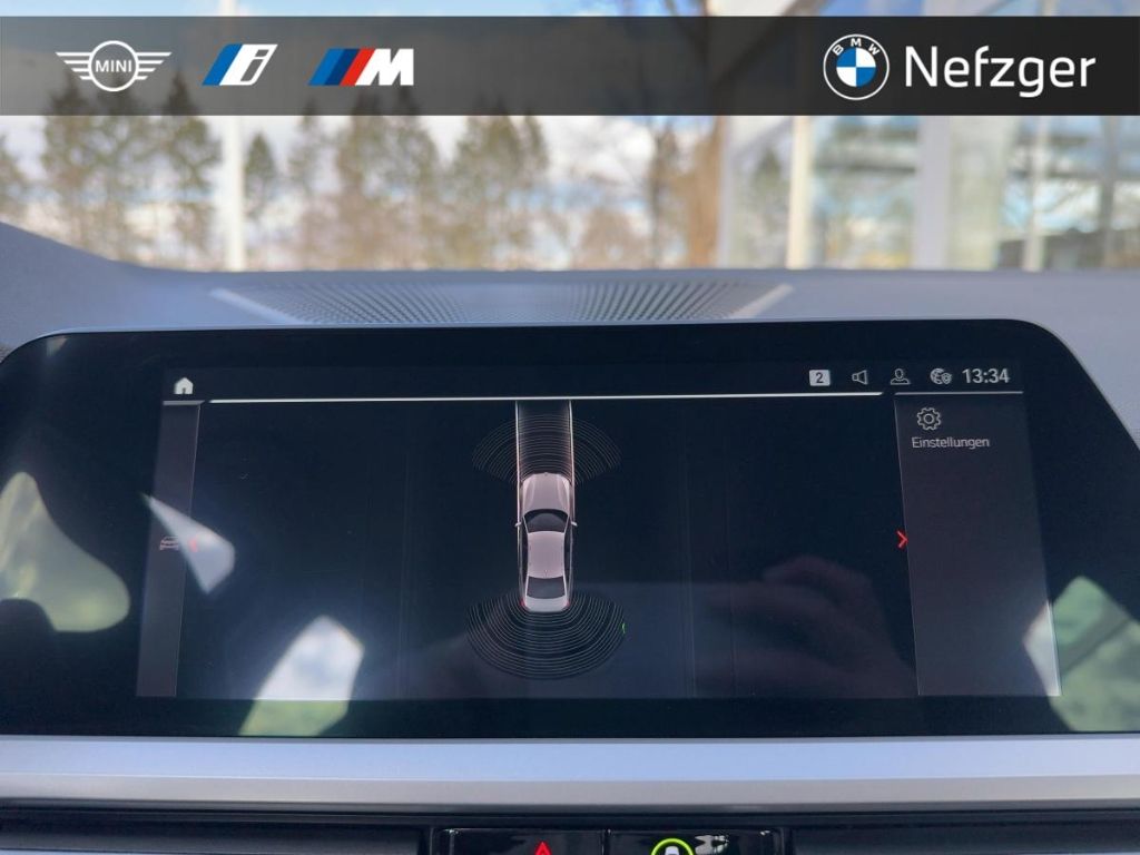 BMW 318 i Limousine  LiveCockpit Prof HIFI Sys. AHK foto 20