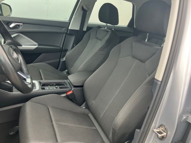 Q3 35 TFSI basis Klima LED Navi Alu