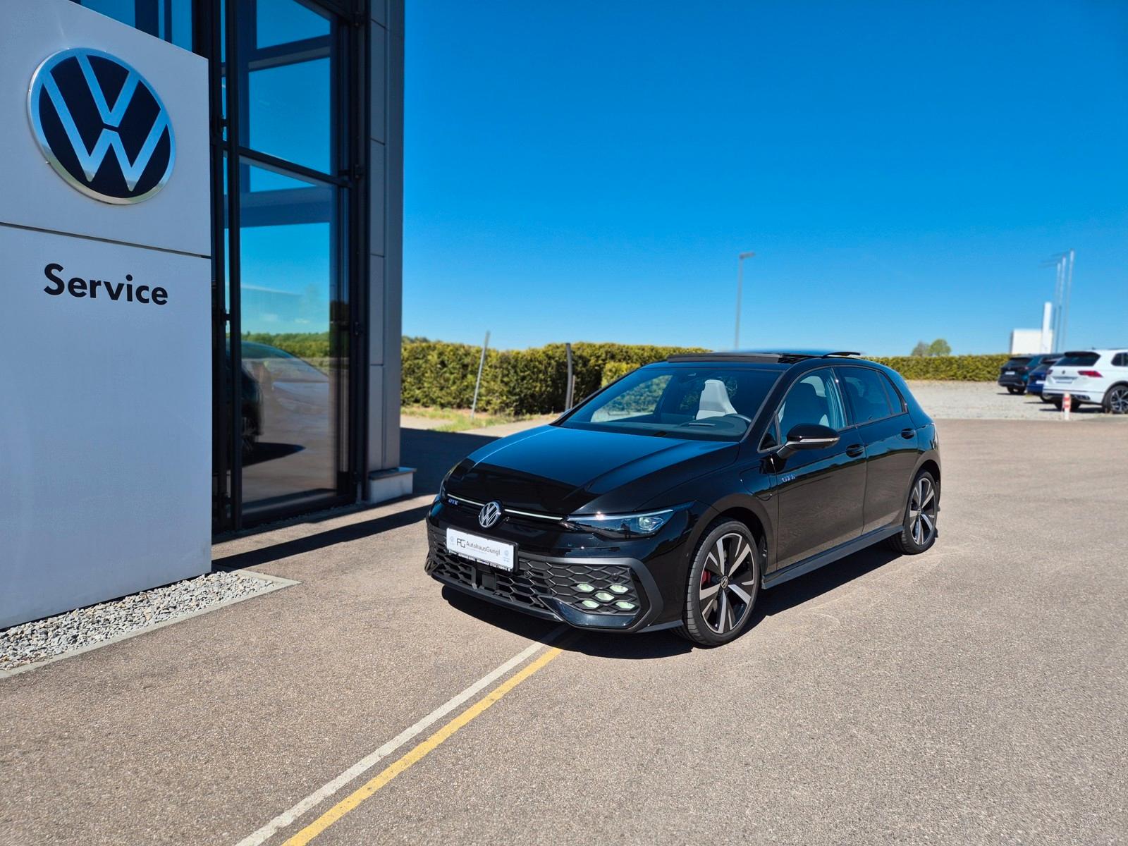 Volkswagen Golf GTE 1.5 TSI eHybrid 272 PS SHZ/AHK/Garantie