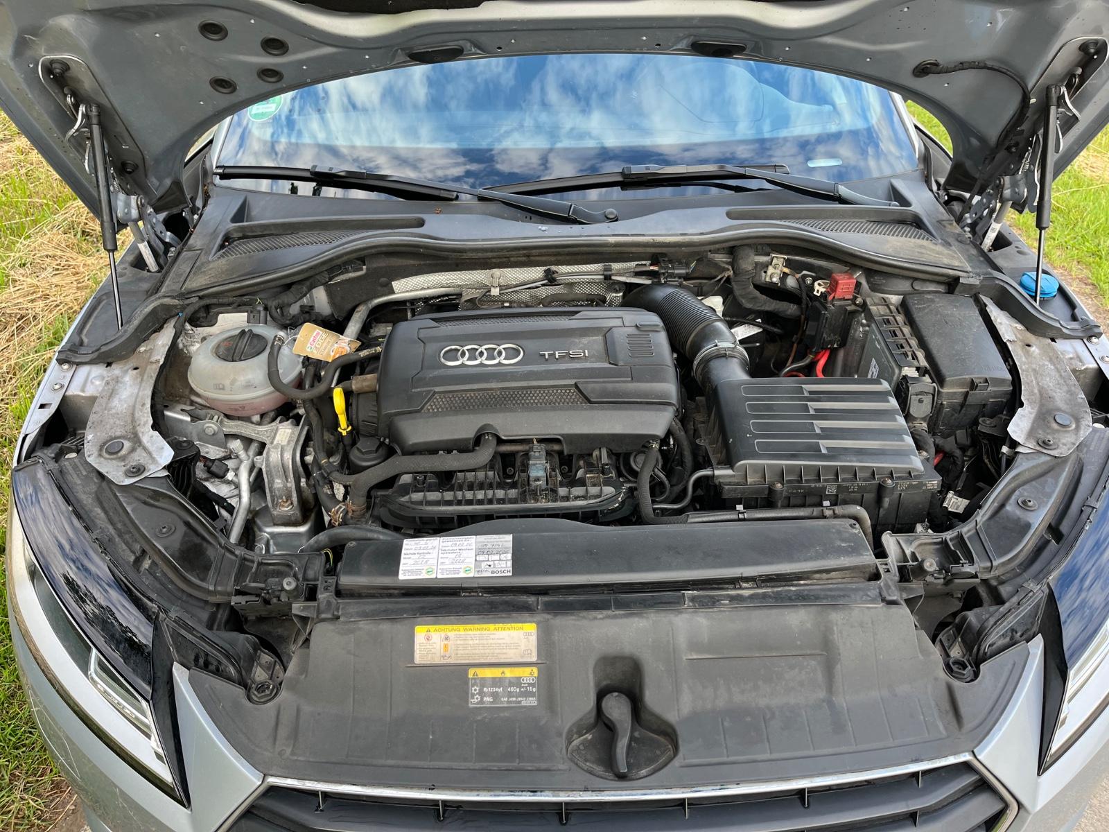 Audi TT Coupe 1.8 TFSI -Digi Tacho top