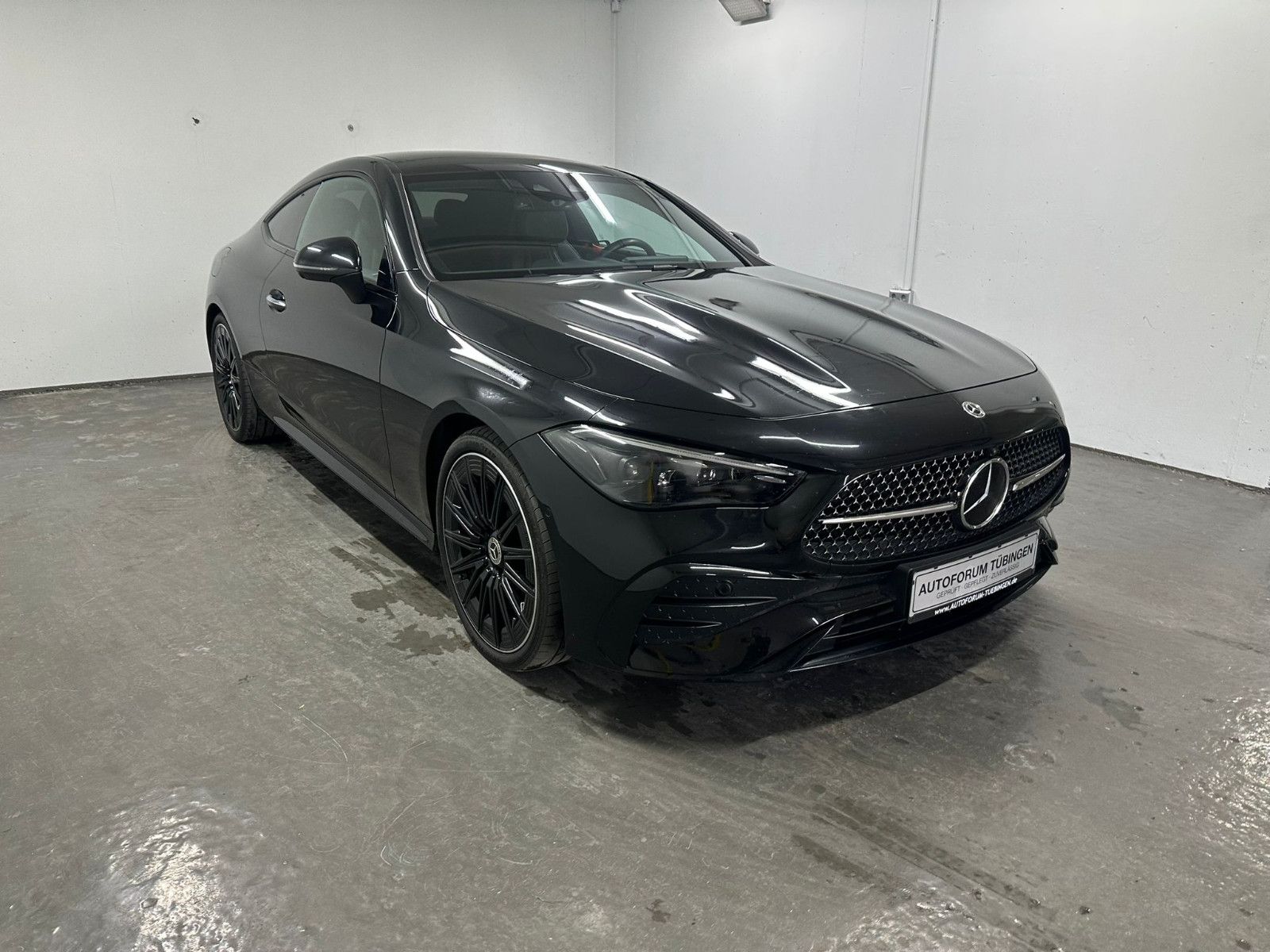 Fahrzeugabbildung Mercedes-Benz CLE 450 4MATIC *AMG-LINE*PANORAMA*HEADUP*