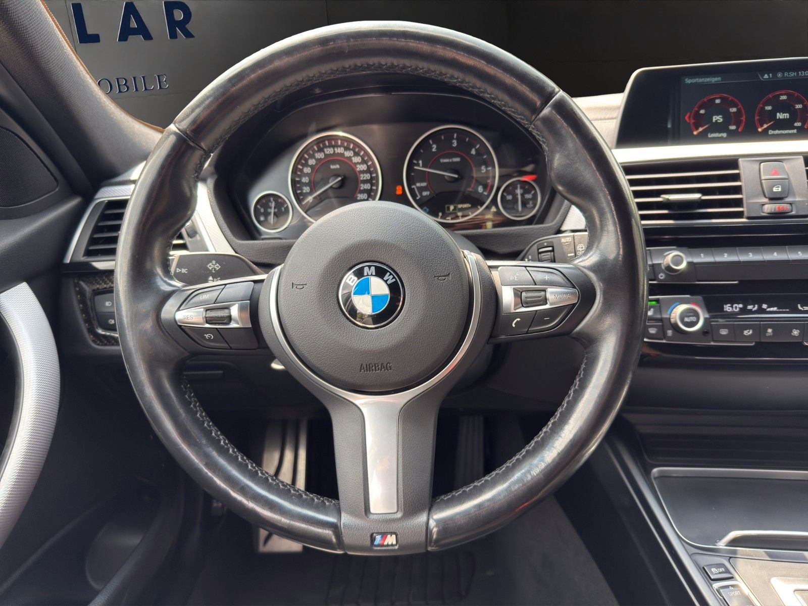 Fahrzeugabbildung BMW 318d MSport*Pano*LED*RFK*Bhz-Lenkrad*Head-Up*