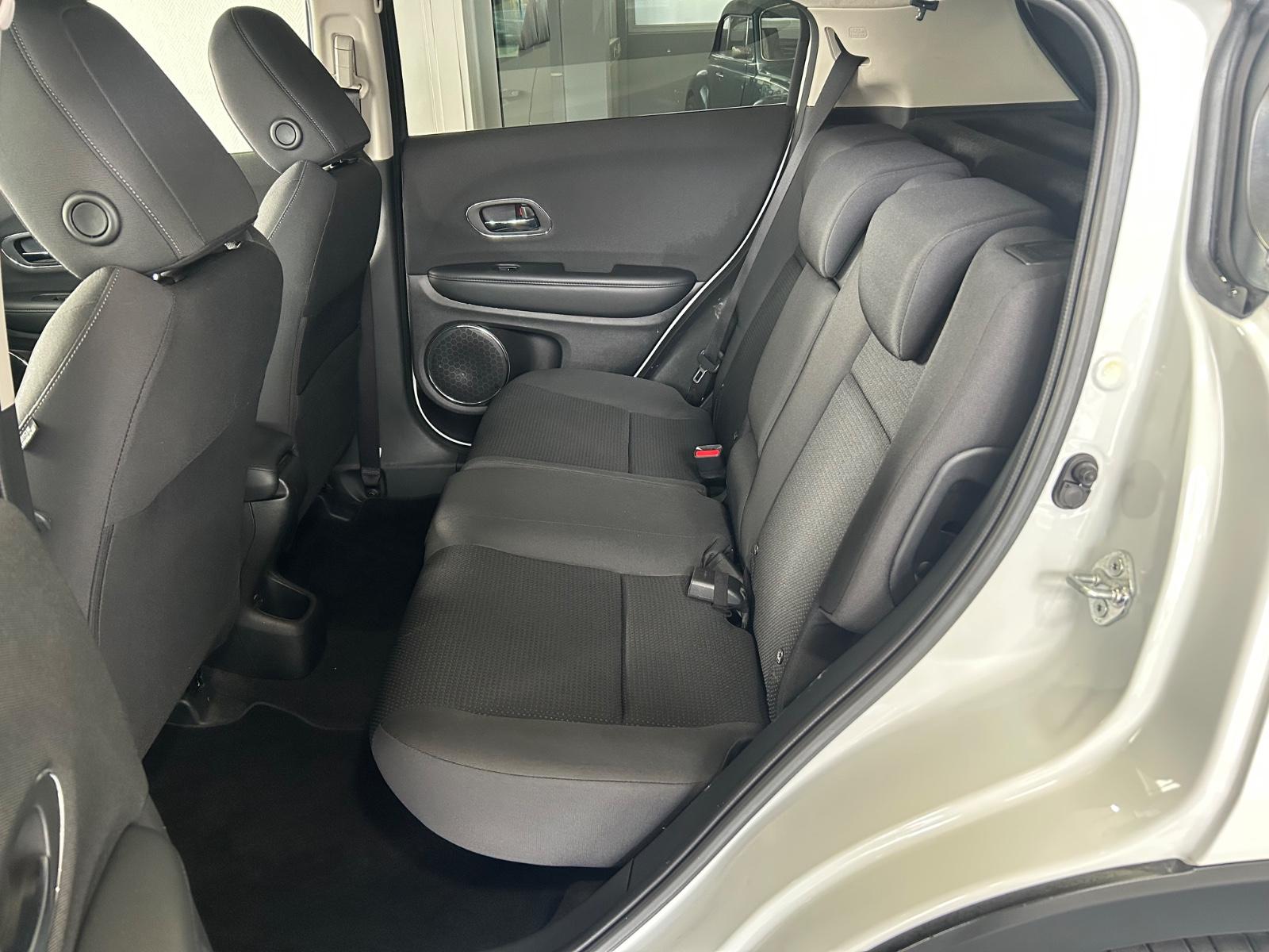 HONDA HR-V 1.5 I-VTEC 131CH - ELEGANCE - GPS - CAMÉRA - 1ERE MAIN - HISTORIQUE ENTRETIEN COMPLET