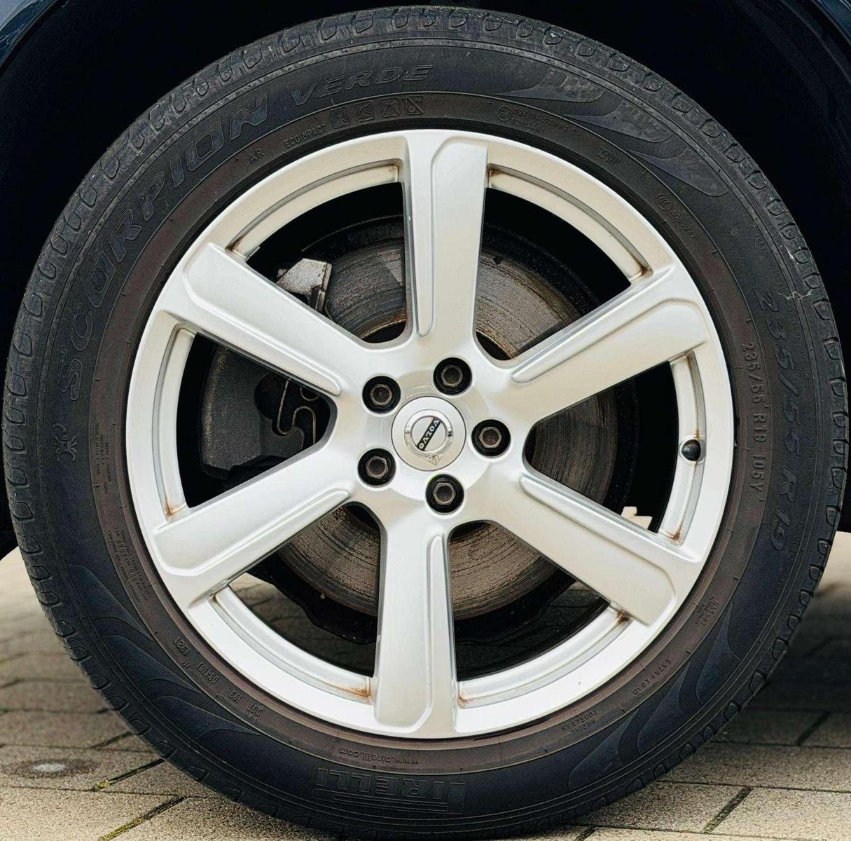 Volvo XC90 Momentum AWD Service Neu AHK