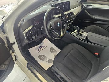 BMW 520 - 5