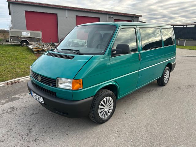 Volkswagen T4 Caravelle 2.5 TDI *KLIMA*TÜV 12/26*9-SITZER*