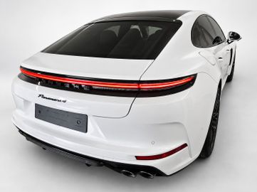Porsche Panamera - 3