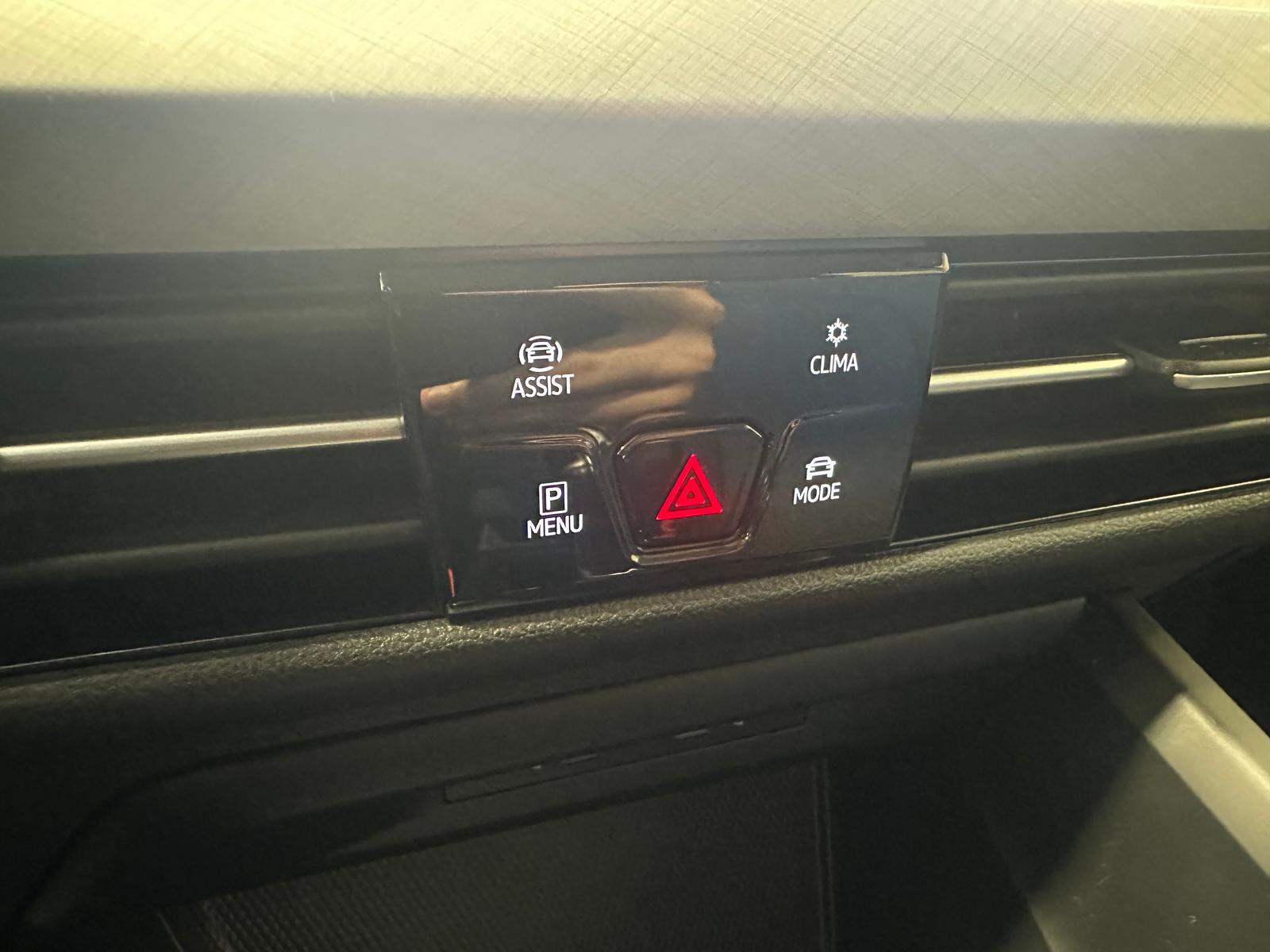 Volkswagen Golf 2.0 TDI Life Navi H&K ALU17Z ACC SHZ, миниатюра 20
