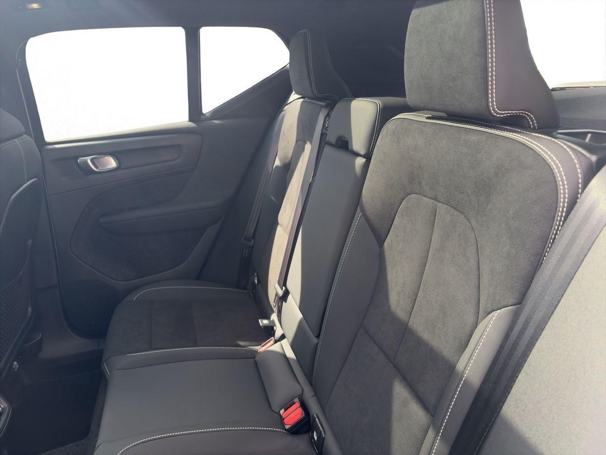 Volvo EX40 - Bild 19