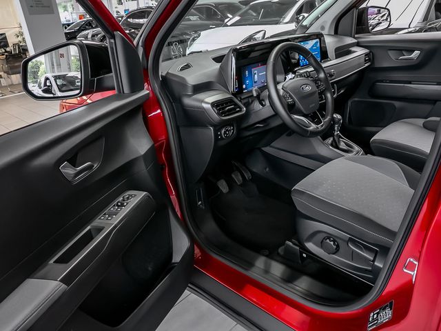Ford Tourneo Courier 1.0 Titanium Fahrassistenz-Paket