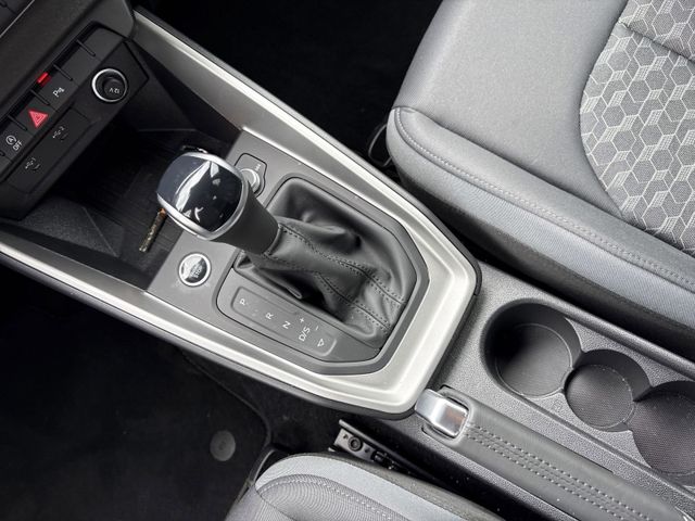A1 Sportback 40 TFSI S LINE LED+NAVI+SMARTPHONE