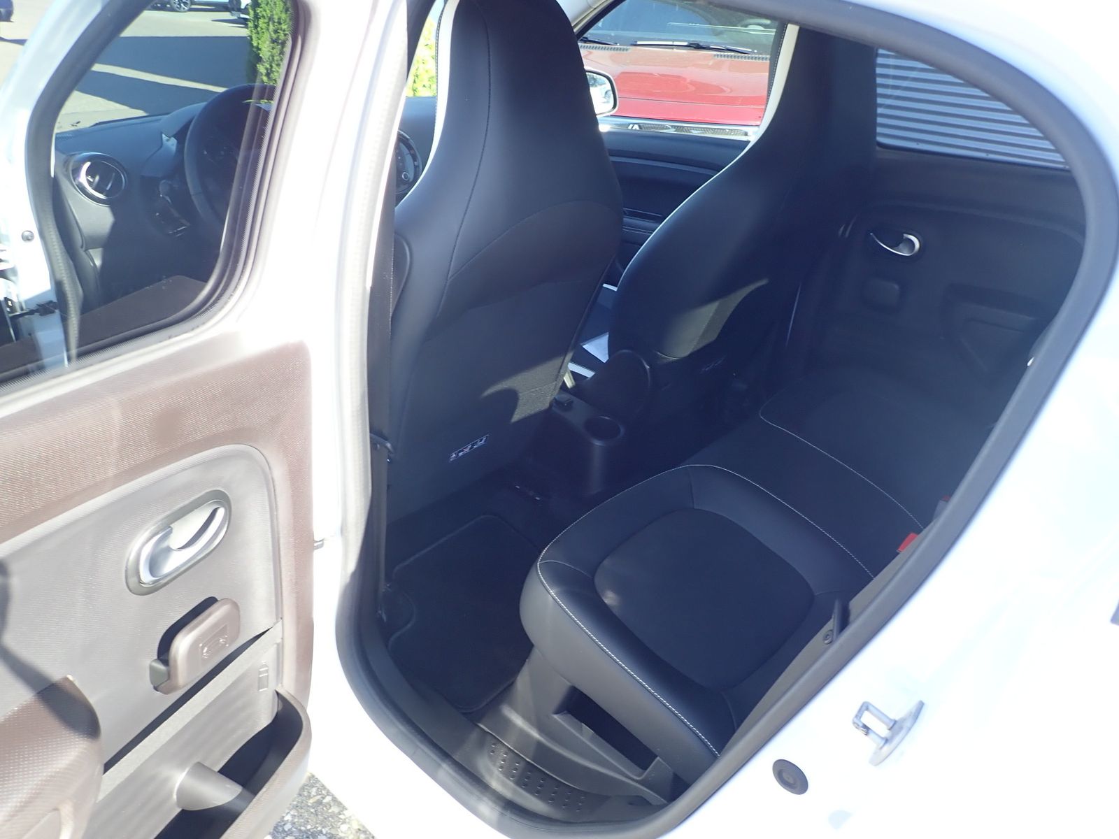 Fahrzeugabbildung Renault Twingo Urban Night Electric
