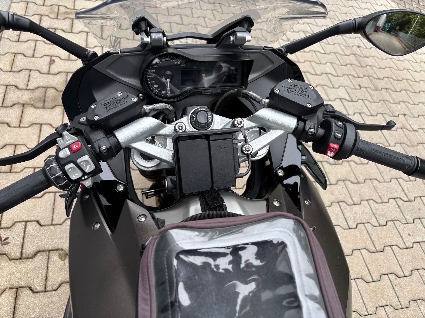 Fahrzeugabbildung BMW R 1200 RS 3 Pakete