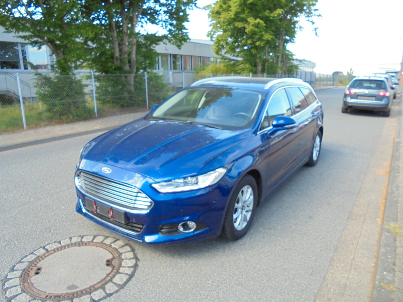 Ford Mondeo Turnier Titanium Automatik Leder Kamera