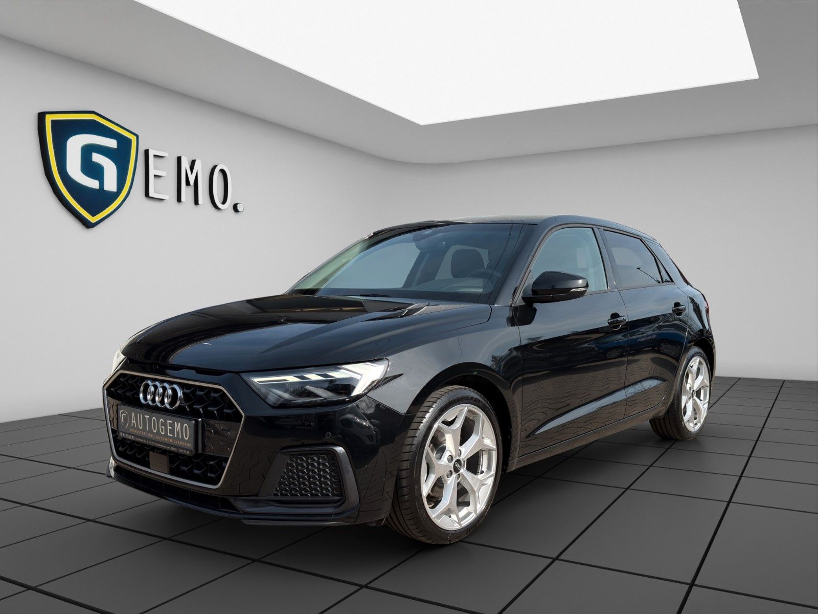 AUDI A1 30 TFSI Advanced DAB+ SOUND TEMP SHZ PDC