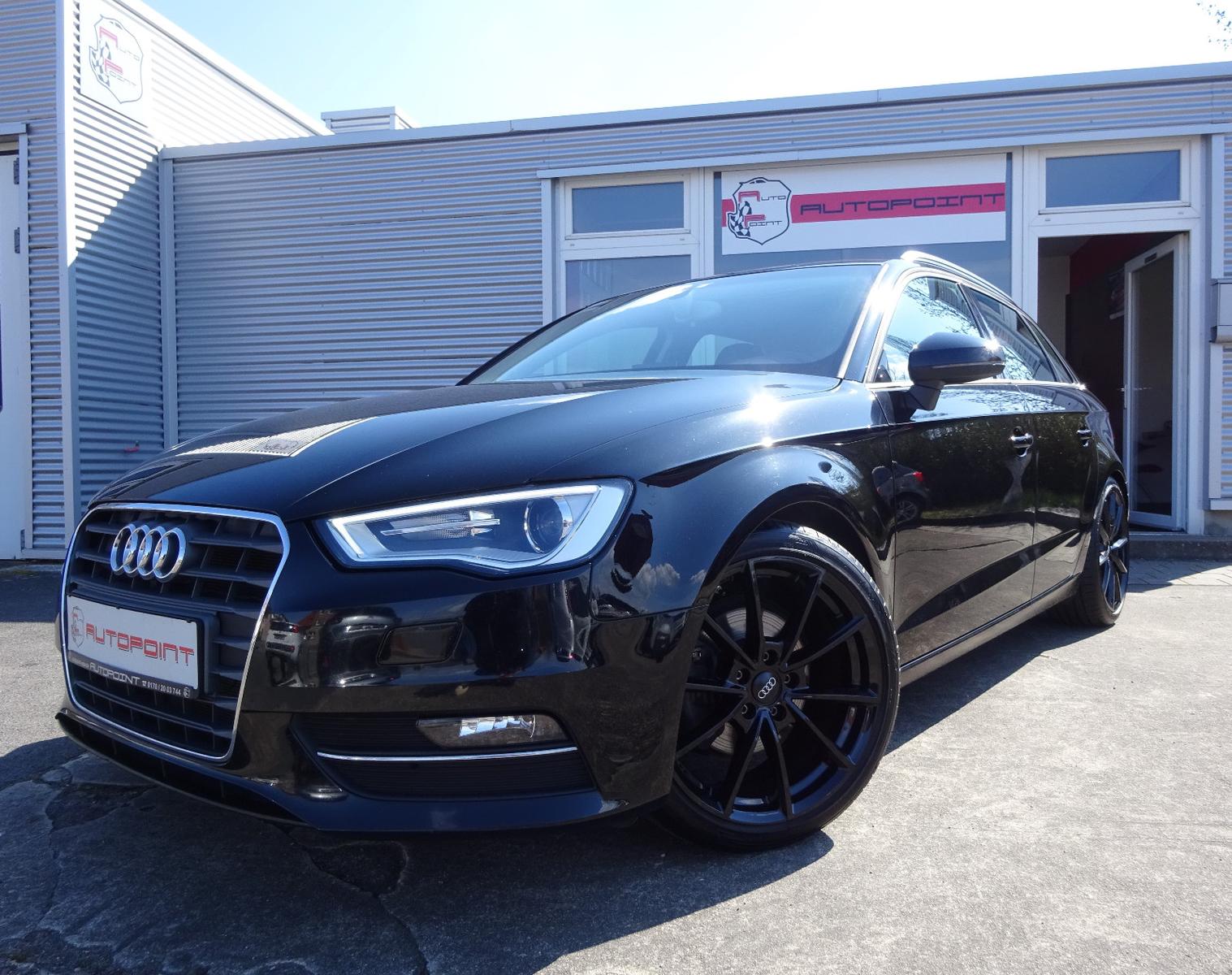 Audi A3 1.4 TFSI SPORT ALCANTARA NAVI PANO XENON 18"