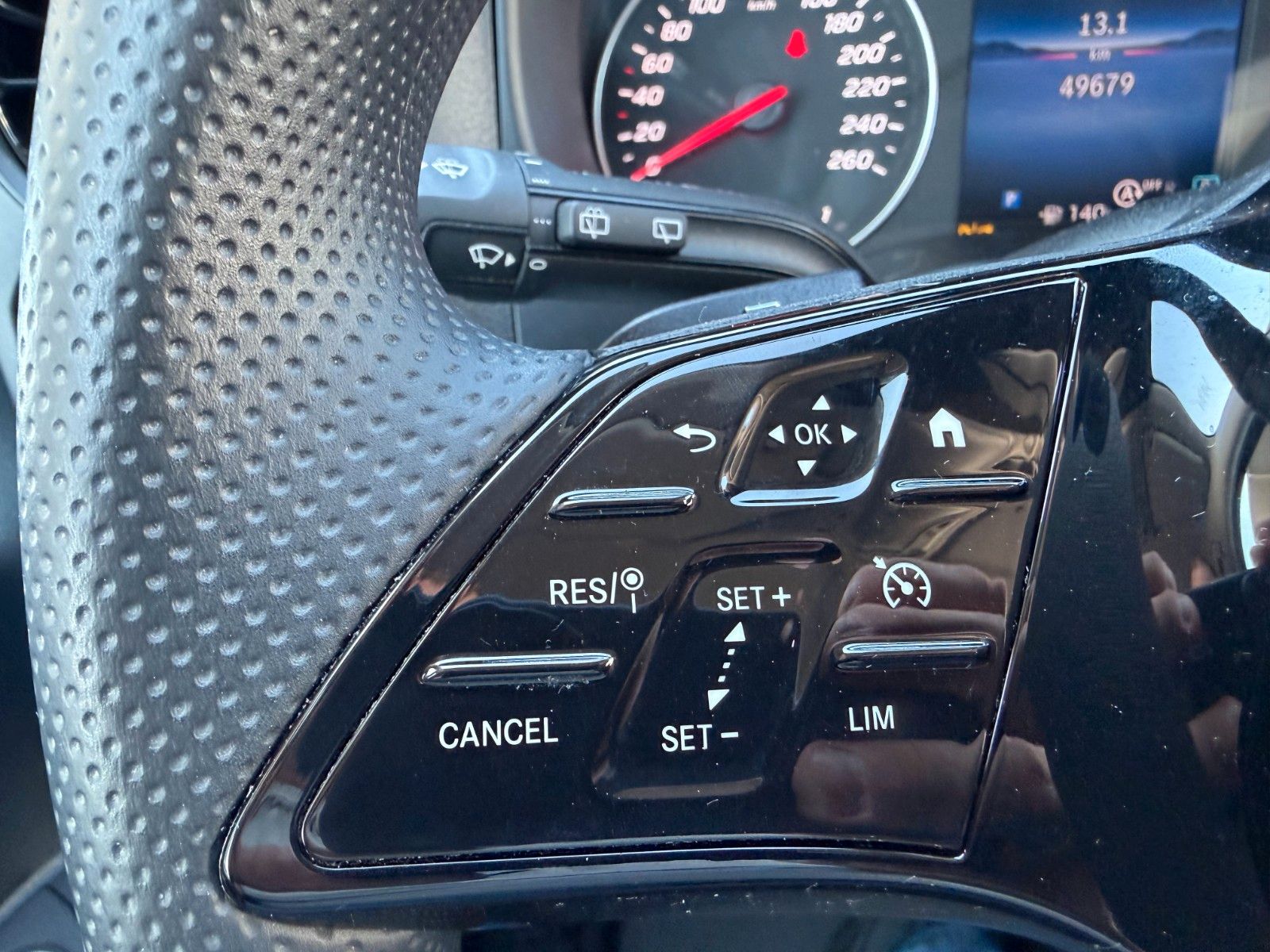 Fahrzeugabbildung Mercedes-Benz Vito 116 CDI Tourer Extral elektr Türen AHK