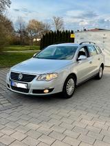 Volkswagen Passat 3C 2.0FSI TÜV NEU AUTOMA... - Volkswagen Passat: Kombi, 3c