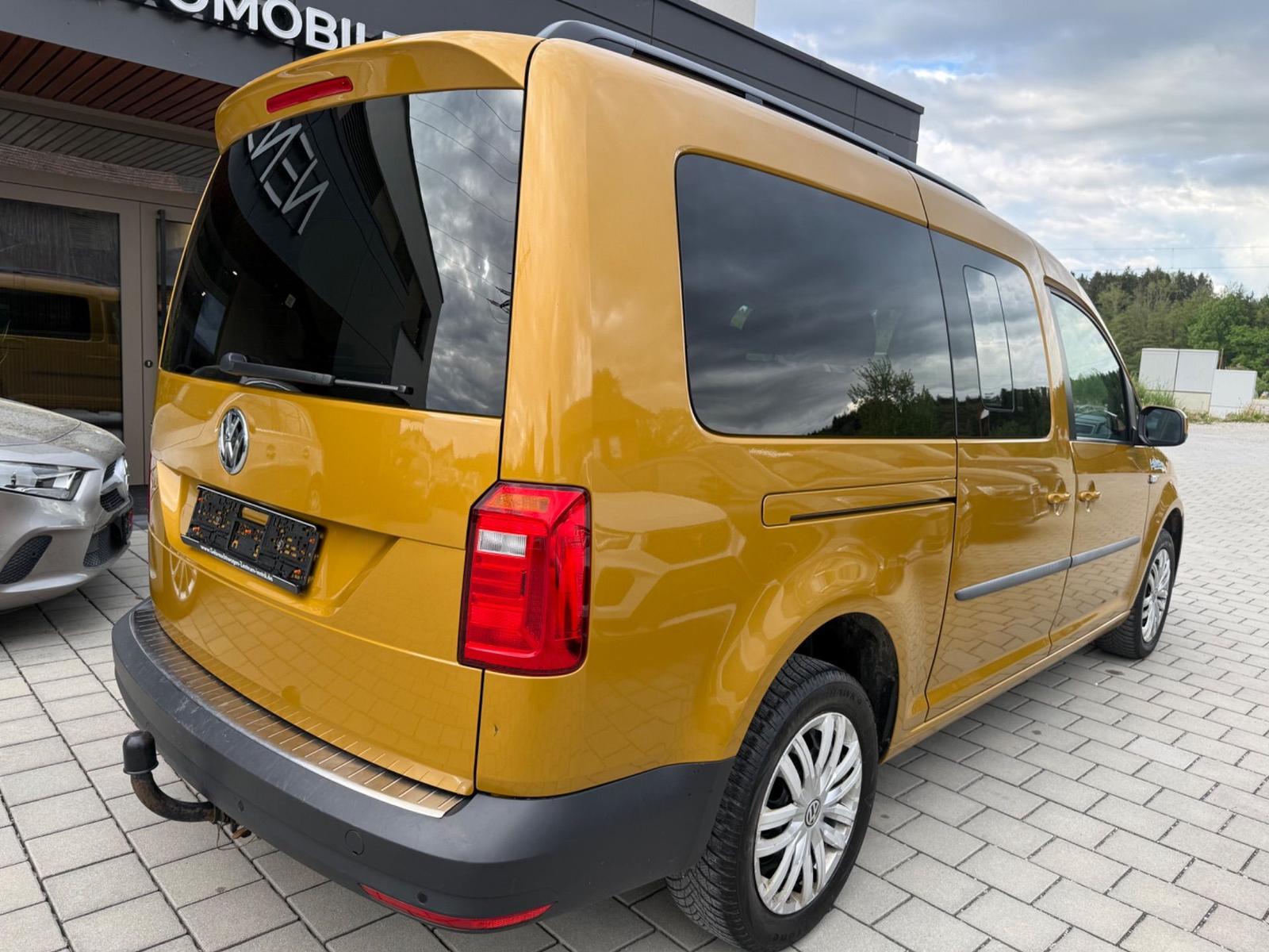 Volkswagen Caddy Maxi 2.0 TDI Automatik 7.Sitzer