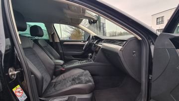 Volkswagen Passat Variant - 8