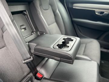 Volvo V90 - 10