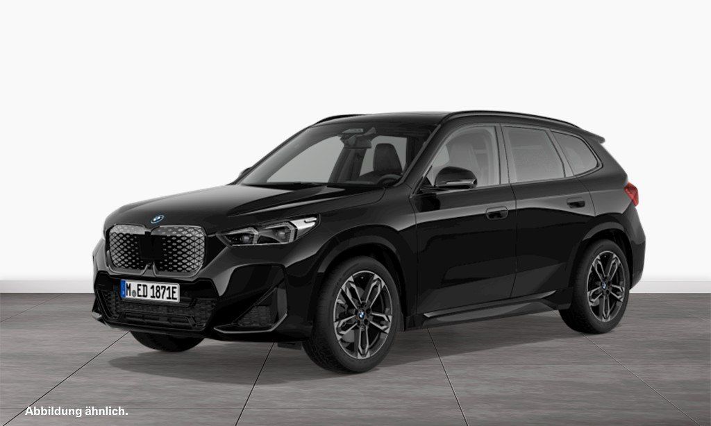 BMW iX1 xDrive30
